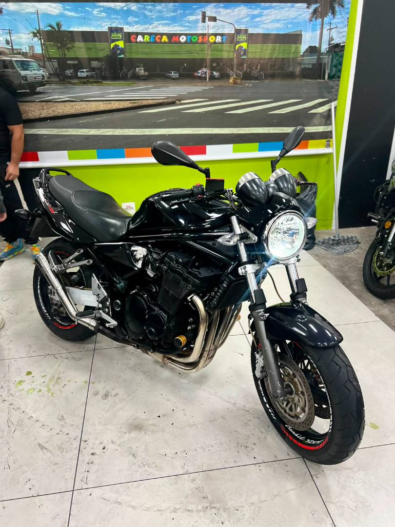 SUZUKI BANDIT N1200