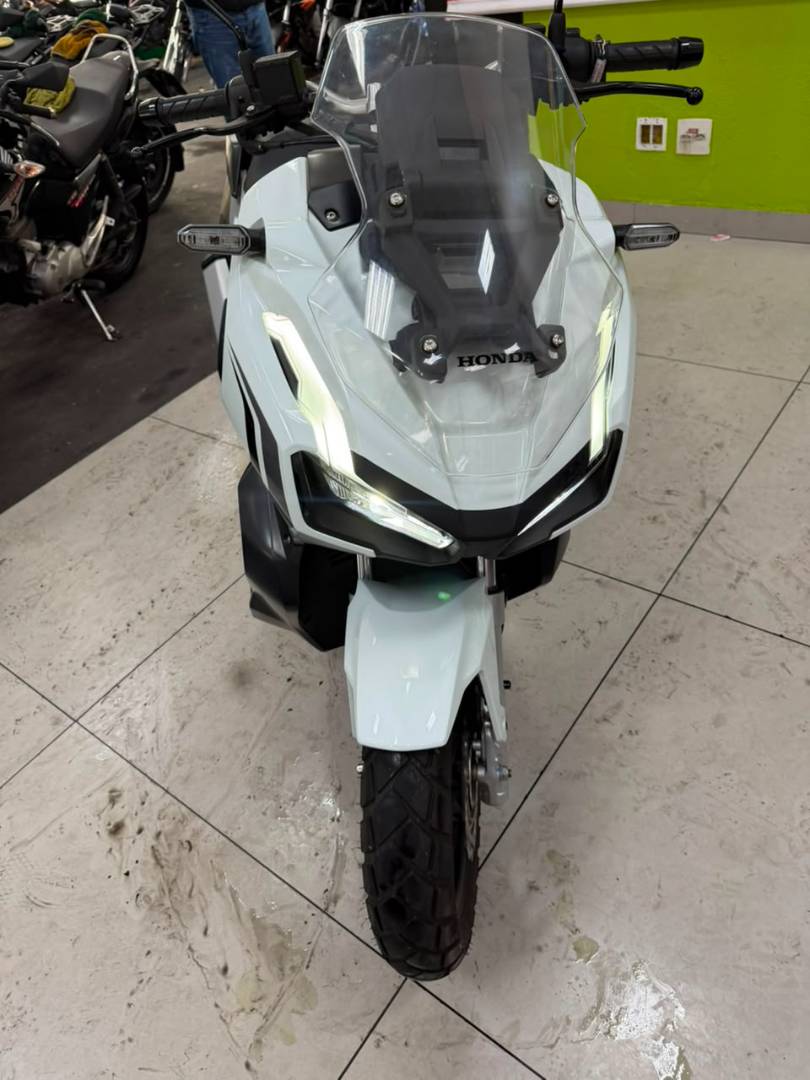 HONDA ADV 150