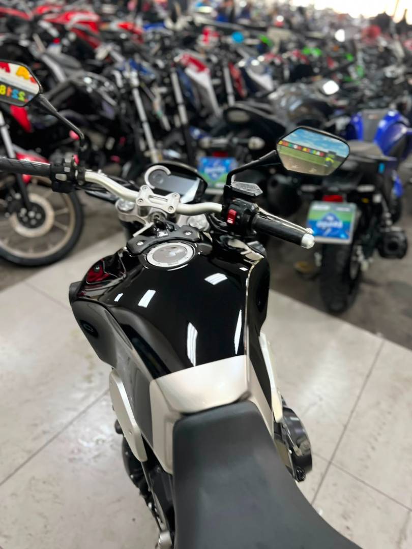 HONDA CB 1000R ABS