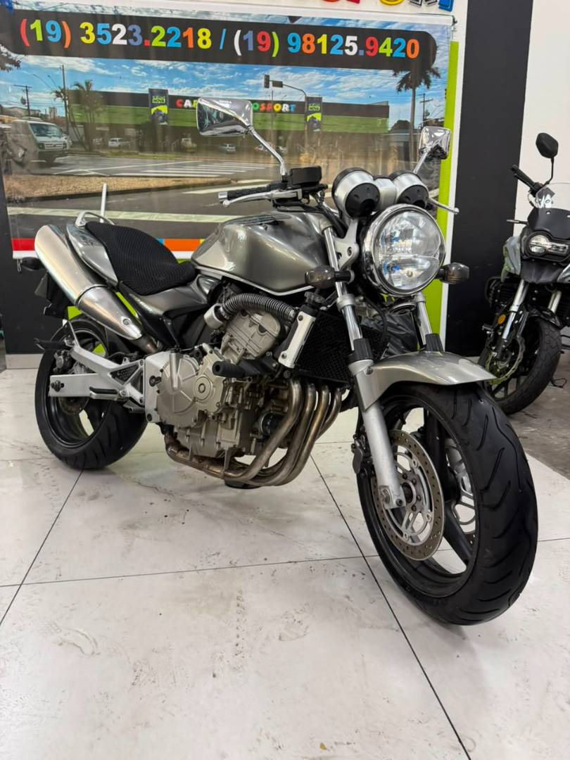 HONDA CB 600F HORNET