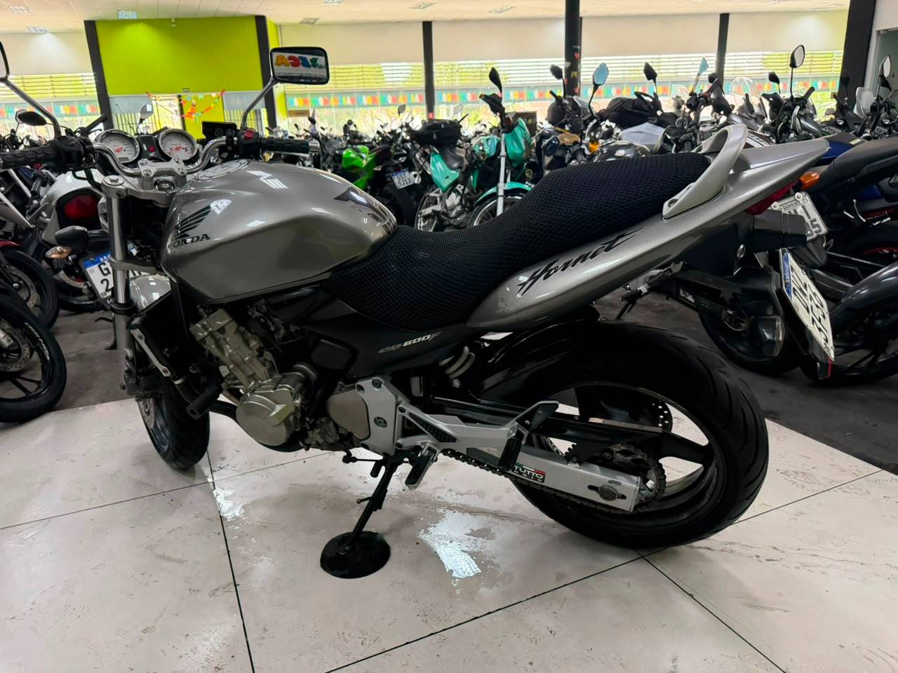 HONDA CB 600F HORNET