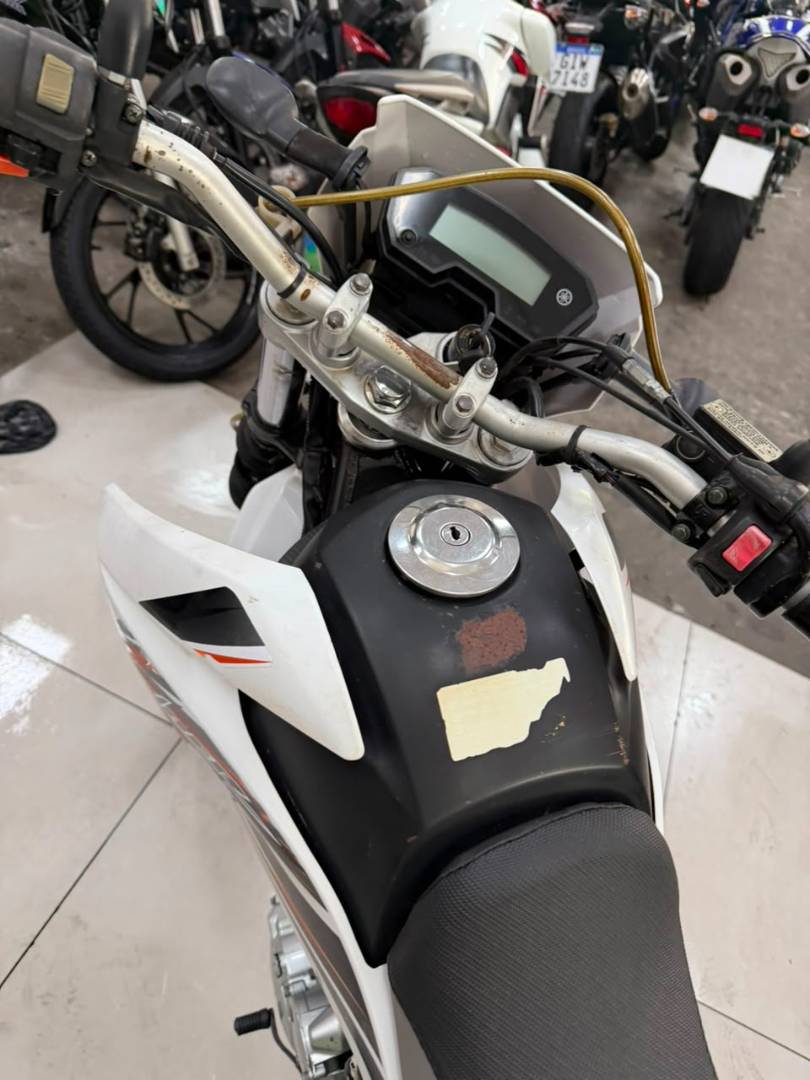 YAMAHA XTZ 250 LANDER