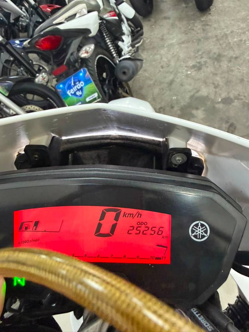 YAMAHA XTZ 250 LANDER