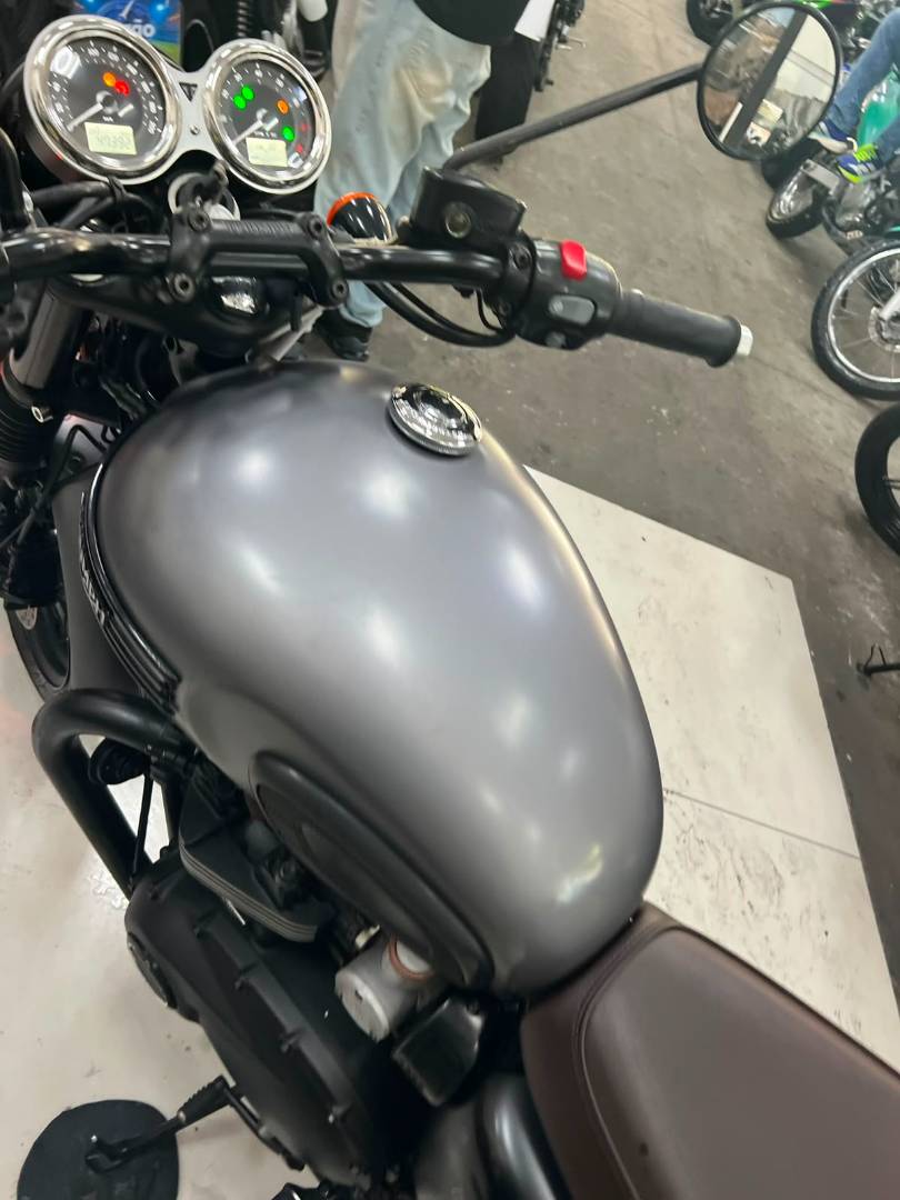 TRIUMPH BONNEVILLE T120 1200