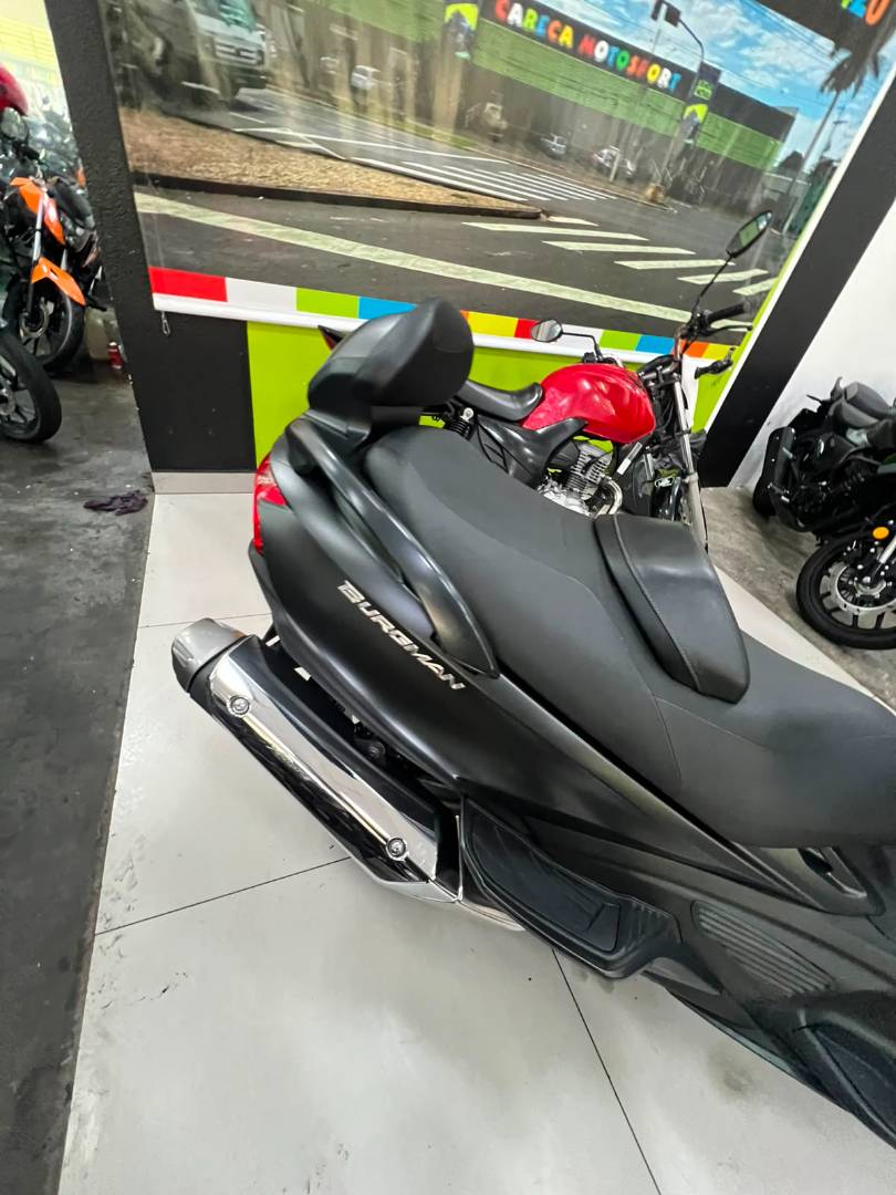 SUZUKI BURGMAN 650