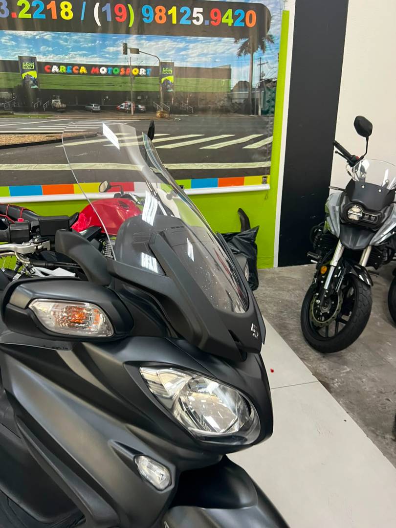 SUZUKI BURGMAN 650
