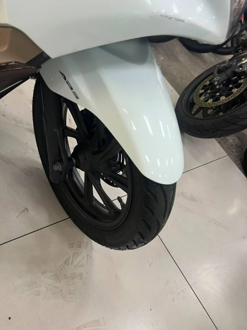 HONDA PCX 150 DLX