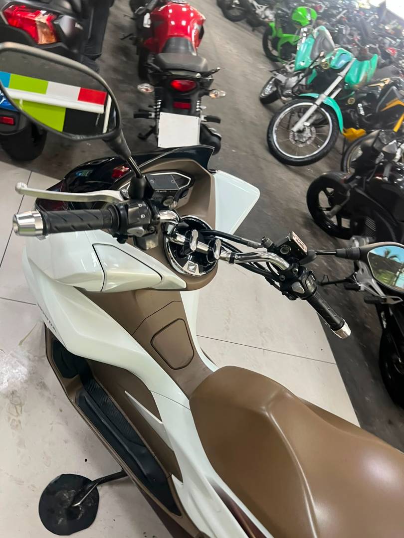 HONDA PCX 150 DLX
