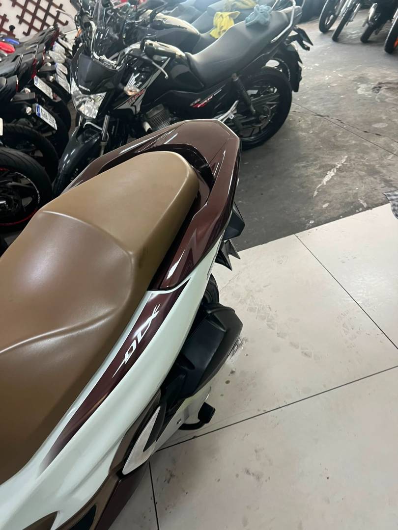 HONDA PCX 150 DLX