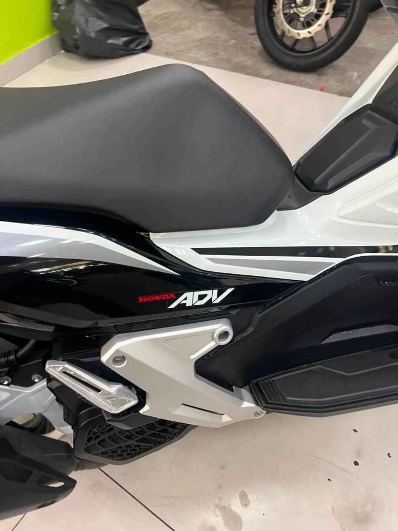 HONDA ADV 150