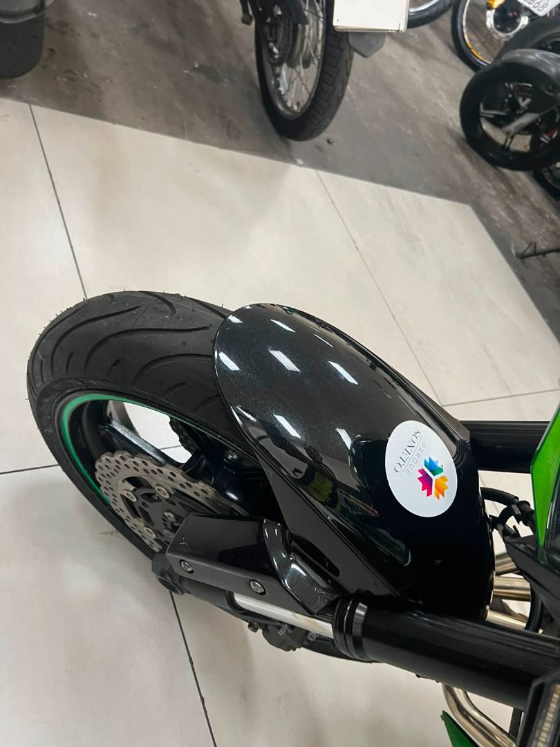 KAWASAKI Z800