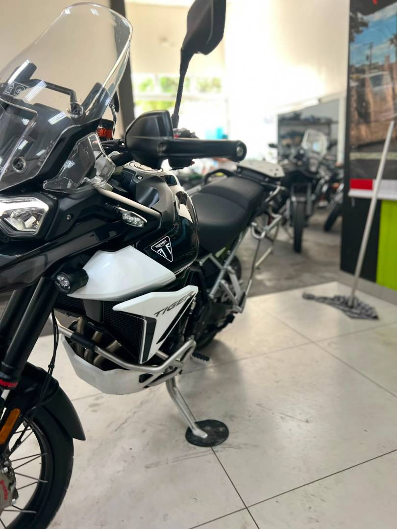 TRIUMPH TIGER 900 RALLY PRO
