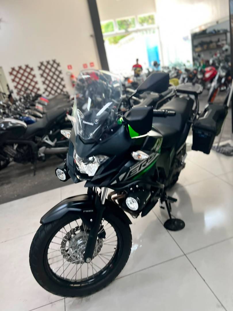 KAWASAKI VERSYS-X 300