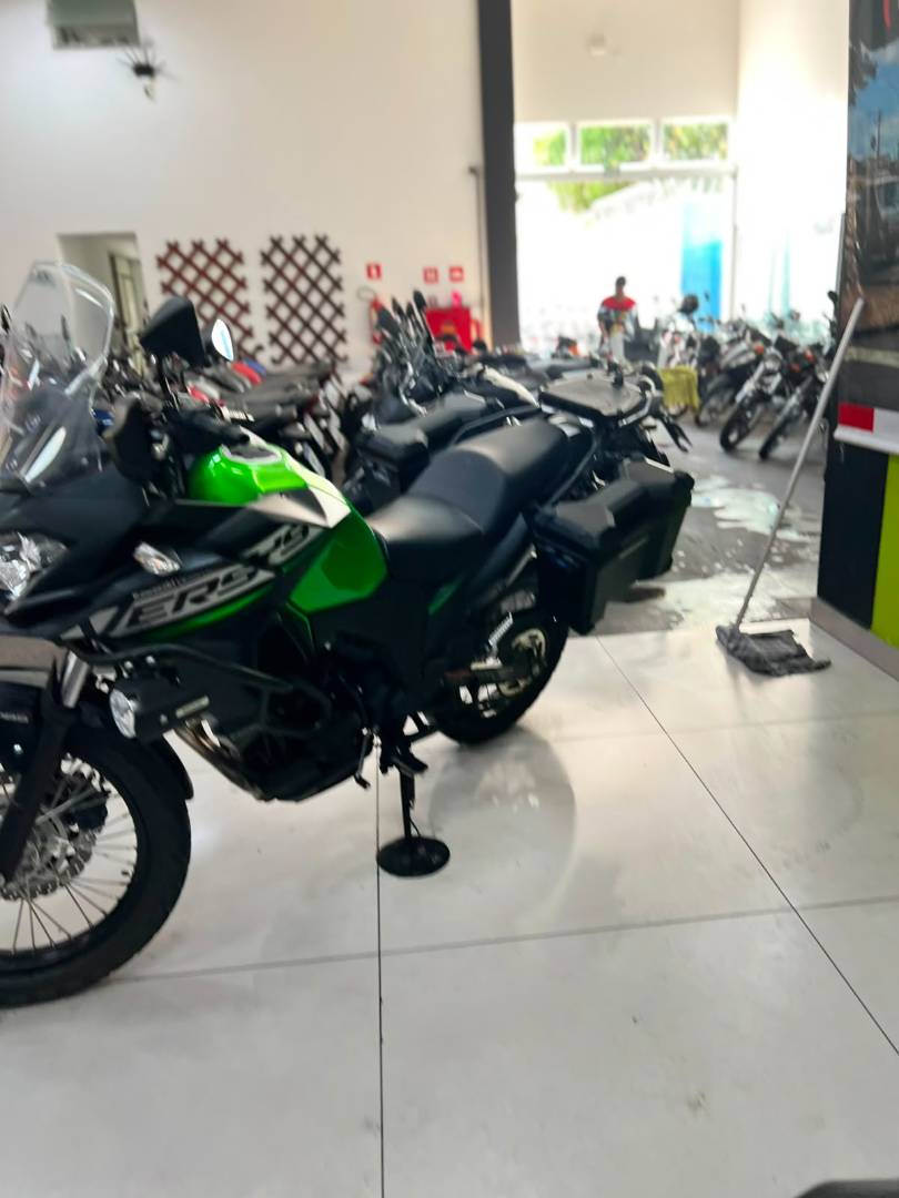 KAWASAKI VERSYS-X 300