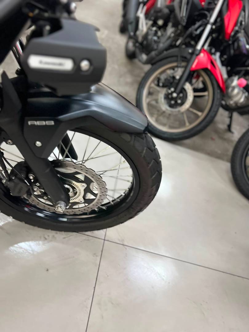 KAWASAKI VERSYS-X 300