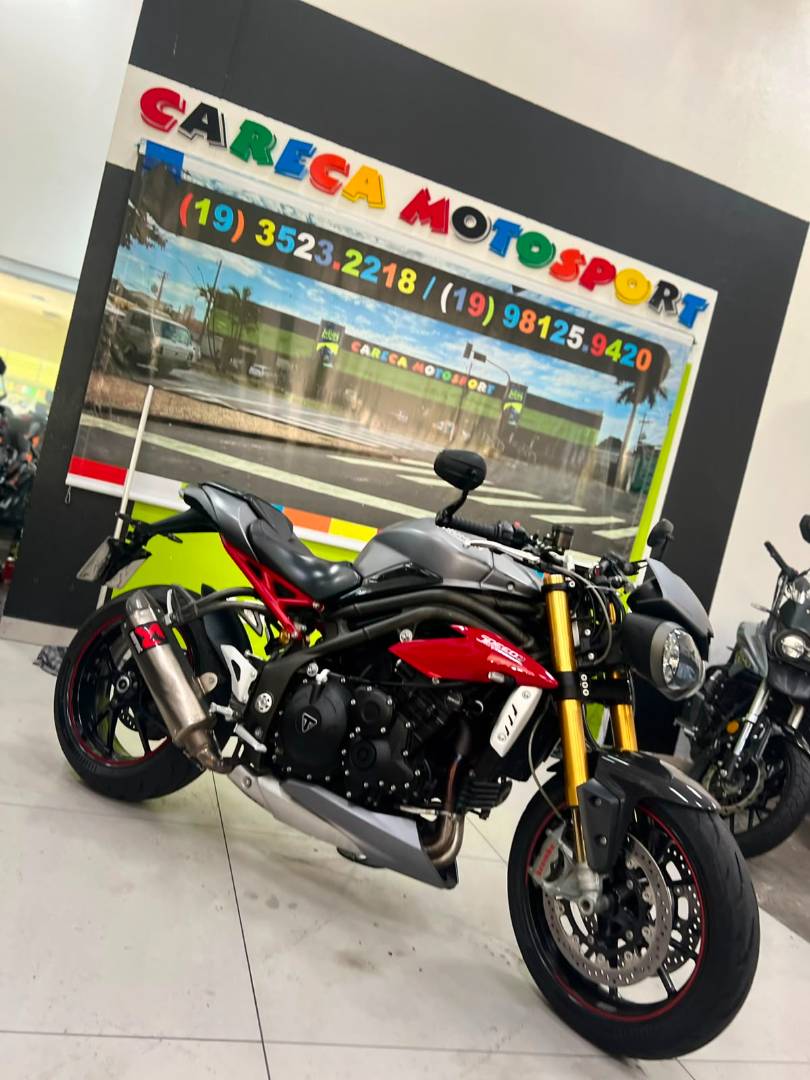 TRIUMPH SPEED TRIPLE R