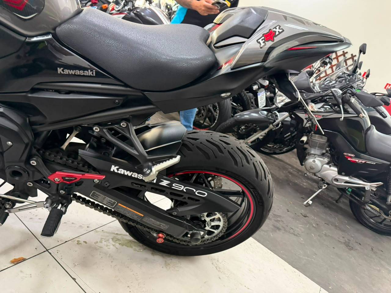 KAWASAKI Z900