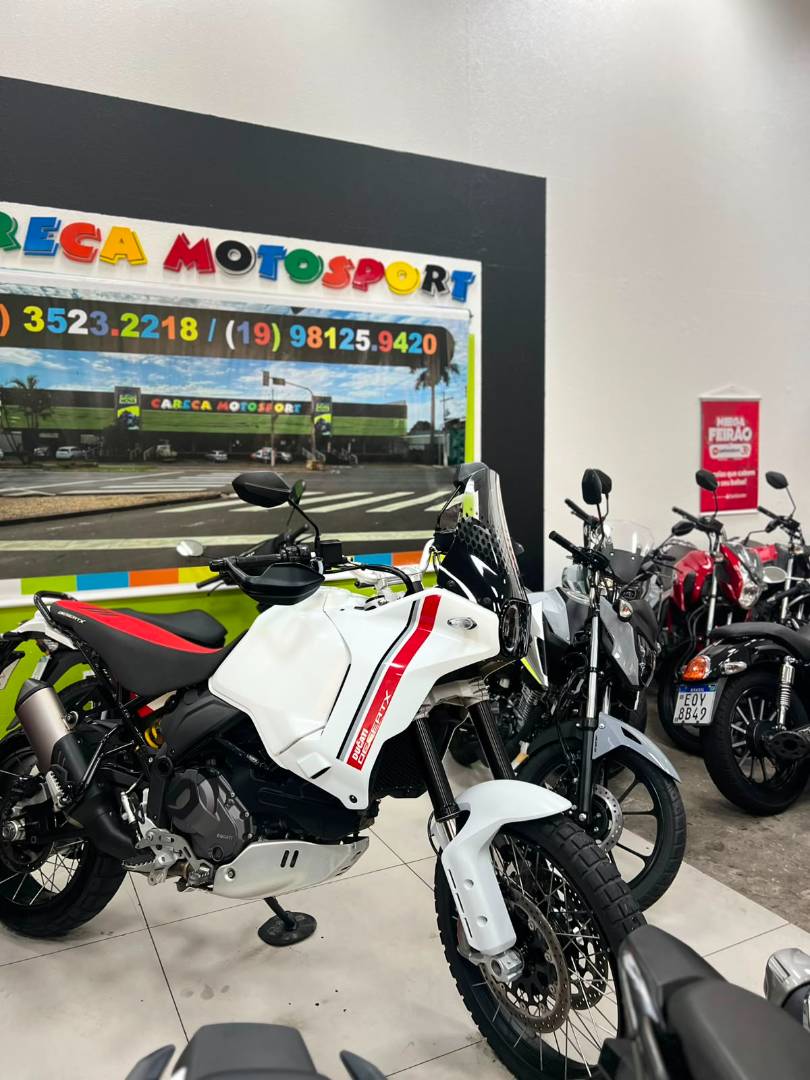 DUCATI DESERT X