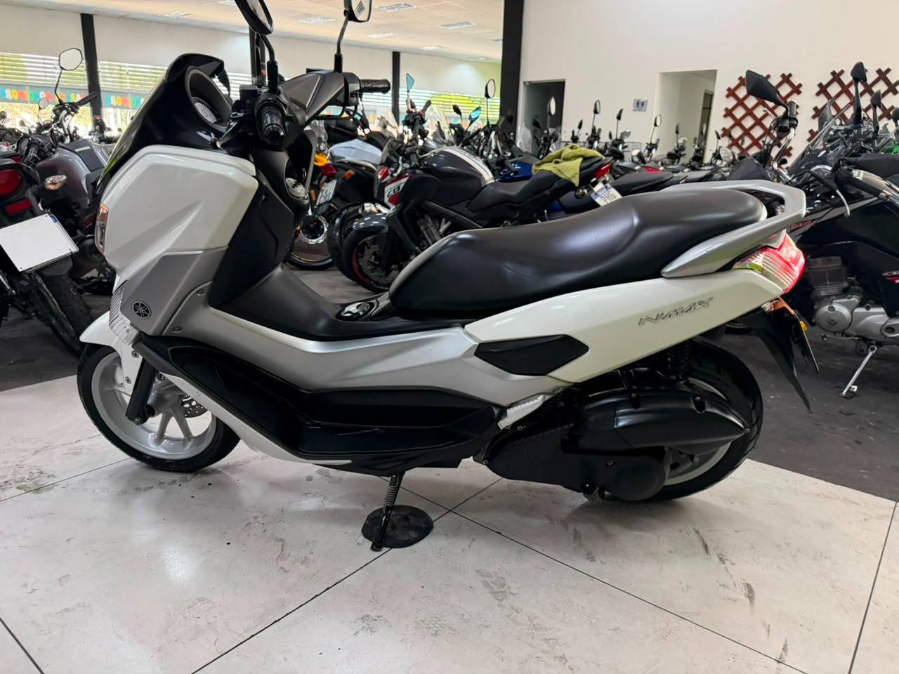 YAMAHA NMAX 160 ABS