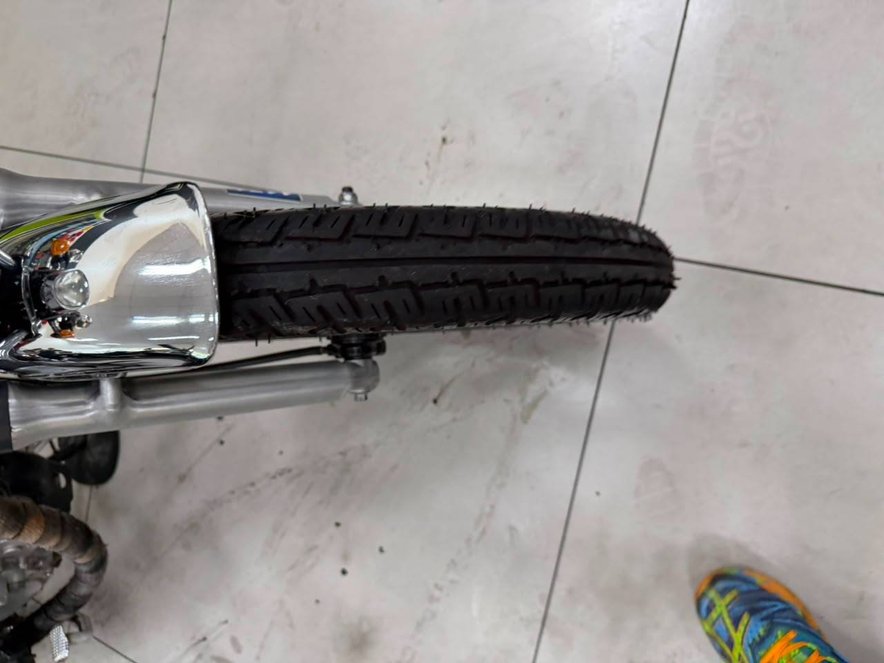 SUZUKI INTRUDER 125