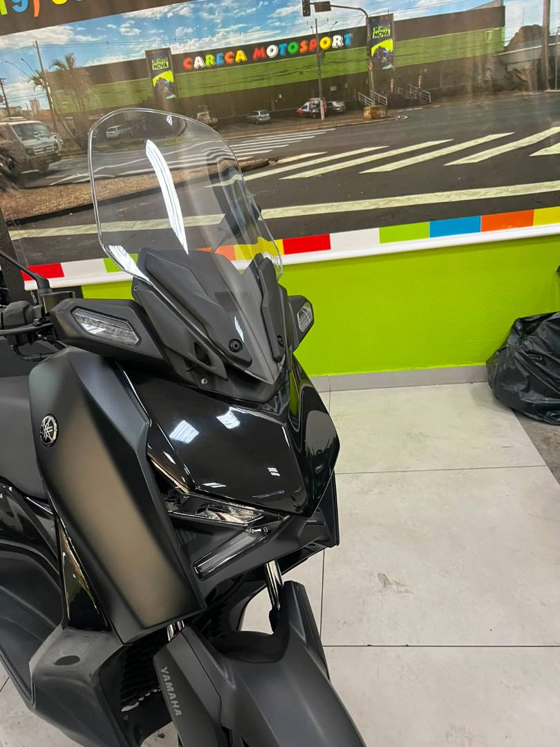 YAMAHA XMAX 250 CONNECTED ABS