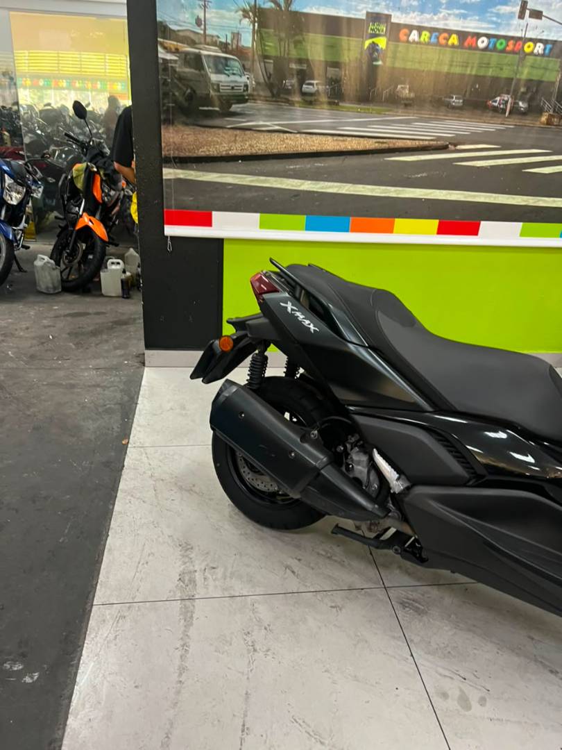 YAMAHA XMAX 250 CONNECTED ABS