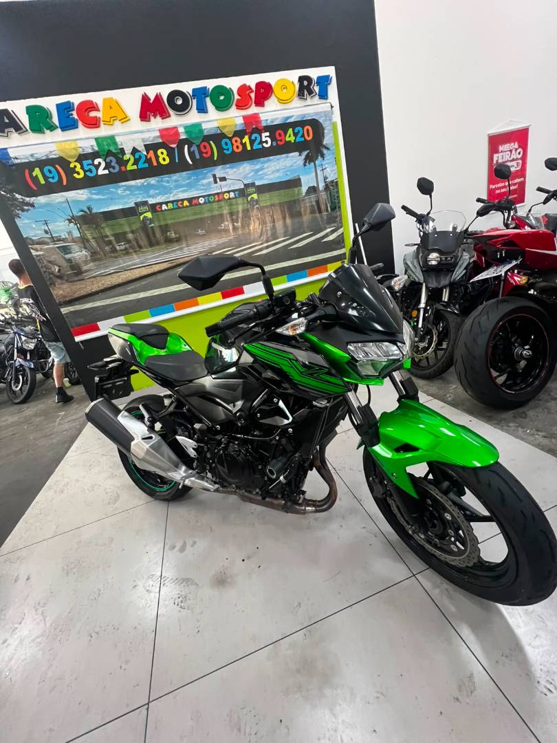 KAWASAKI Z400