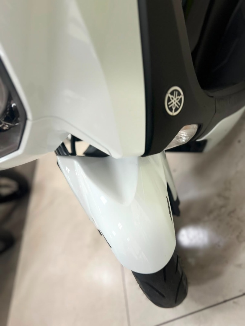 YAMAHA NMAX 160 ABS
