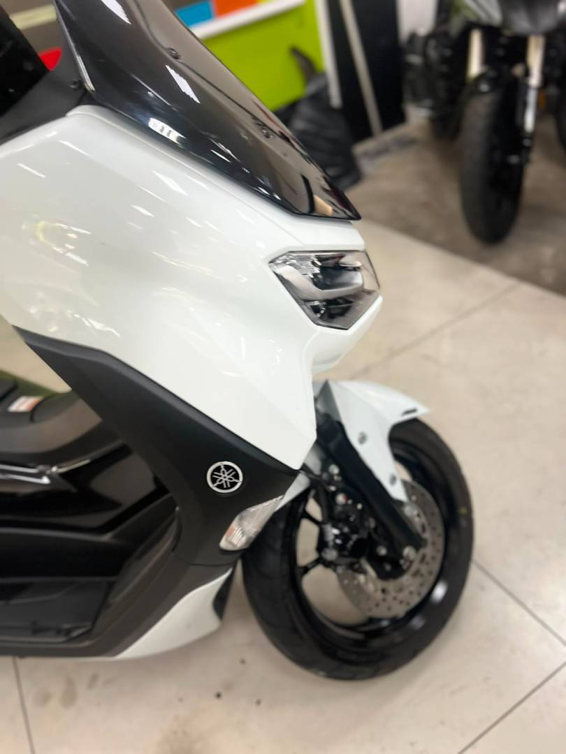 YAMAHA NMAX 160 ABS