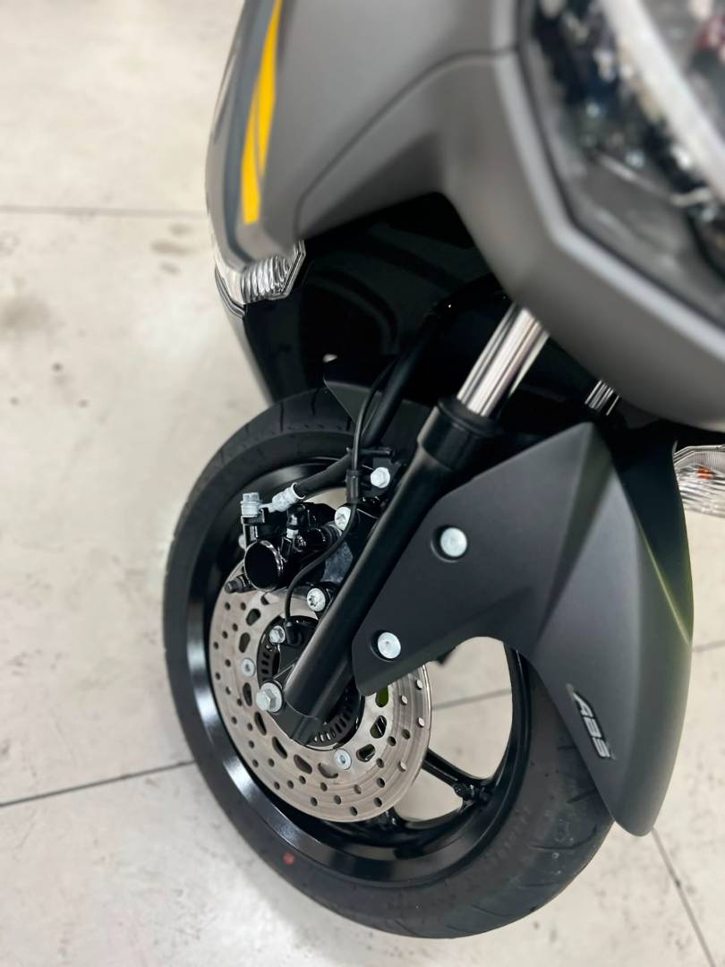 YAMAHA NMAX 160 ABS