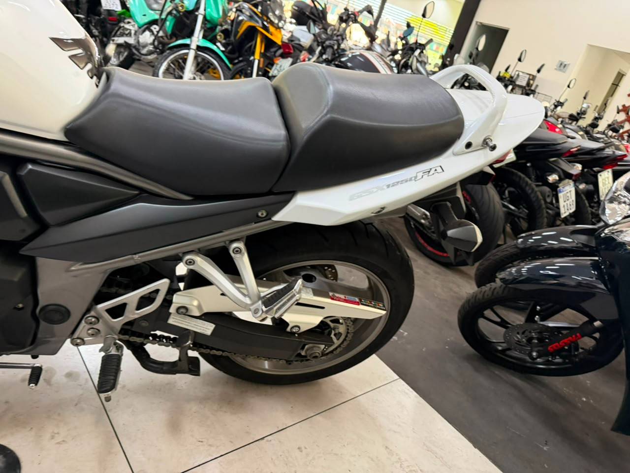 SUZUKI GSX 1250 FA