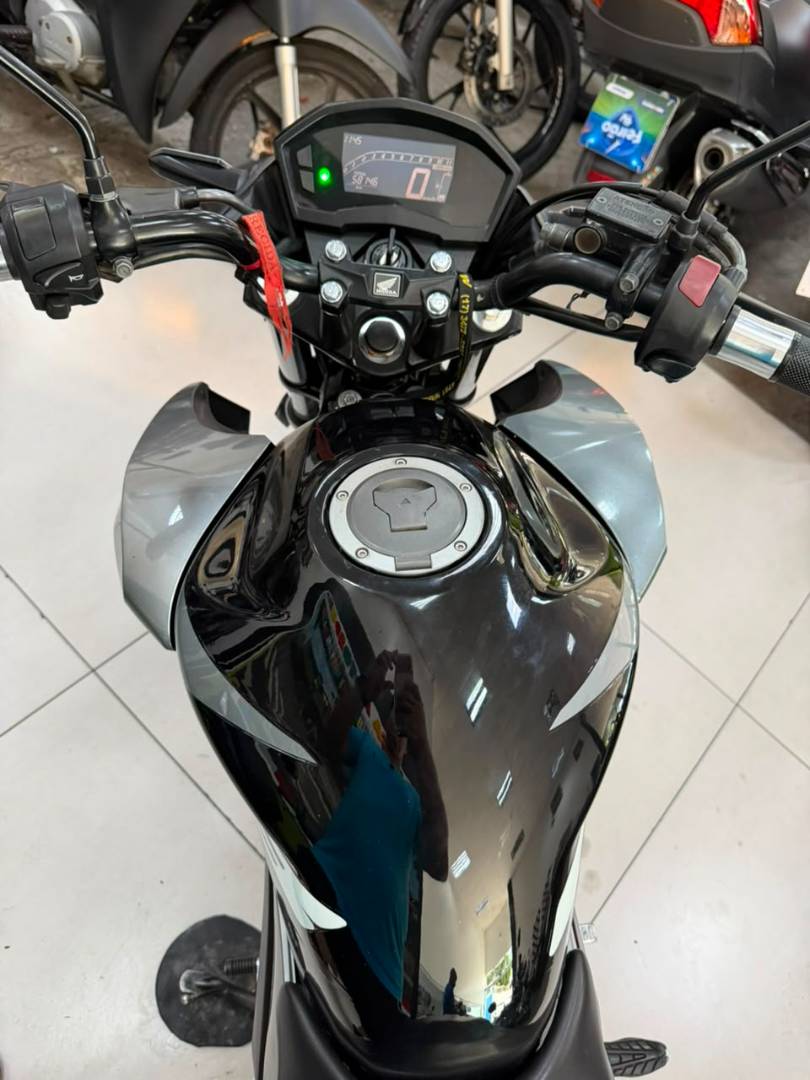 HONDA CB 250F TWISTER