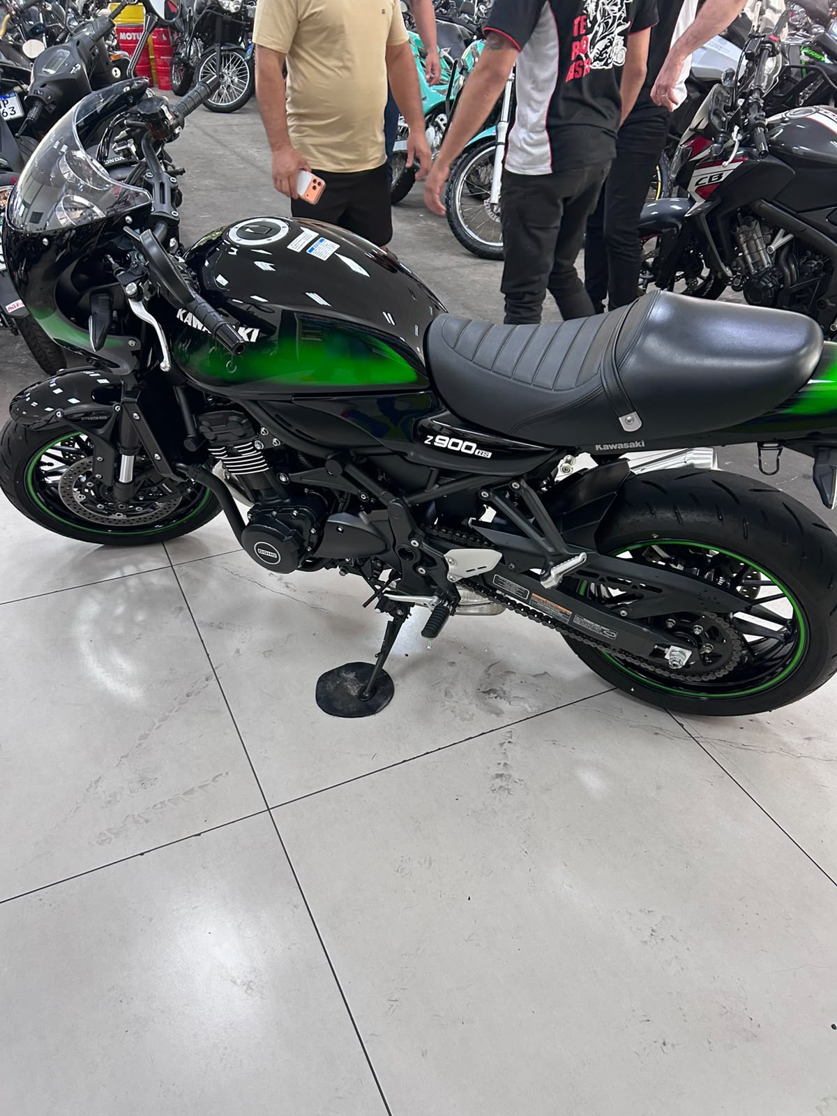 KAWASAKI Z900RS