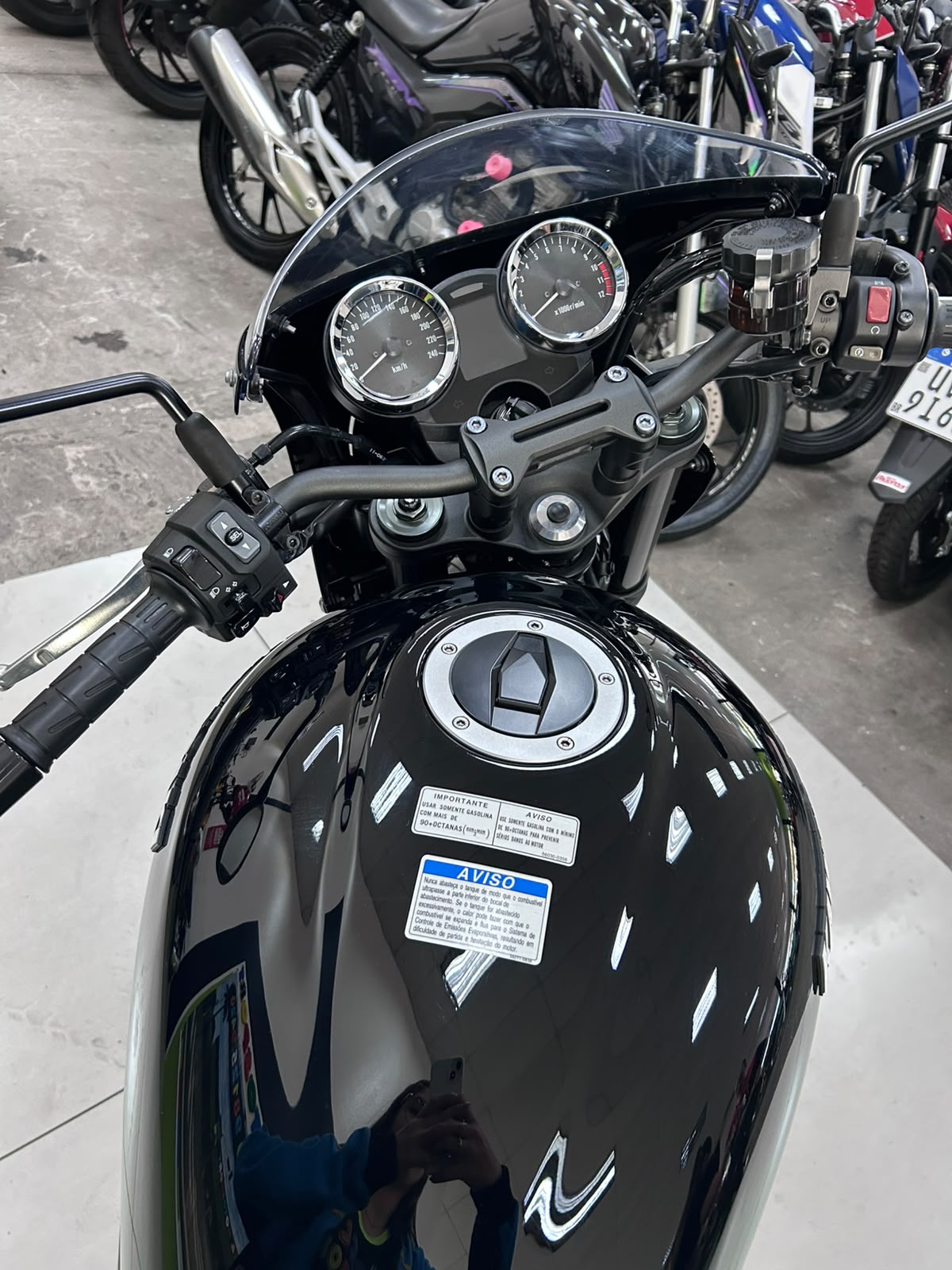 KAWASAKI Z900RS