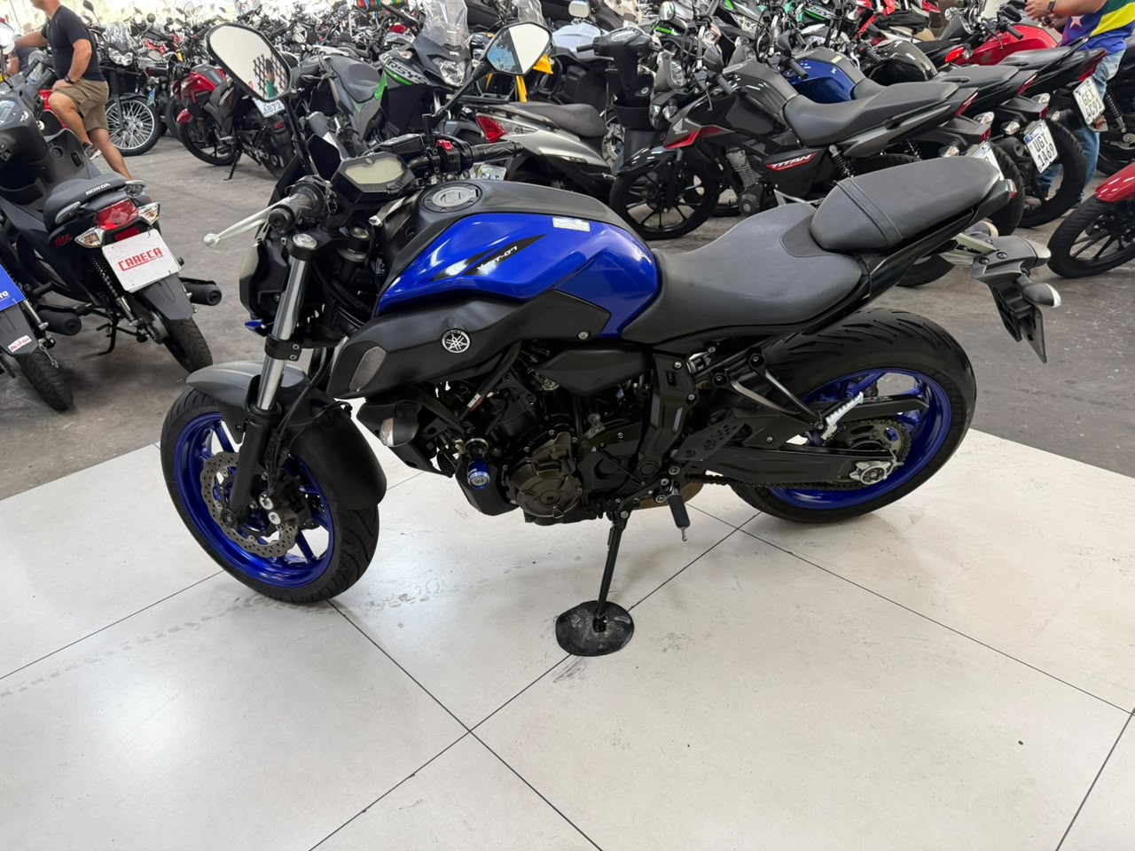 YAMAHA MT-07 ABS