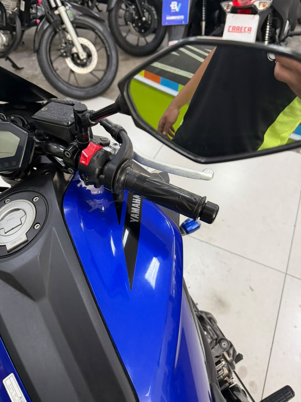YAMAHA MT-07 ABS