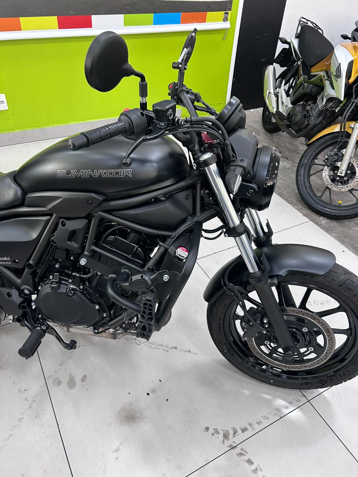 KAWASAKI ELIMINATOR 500