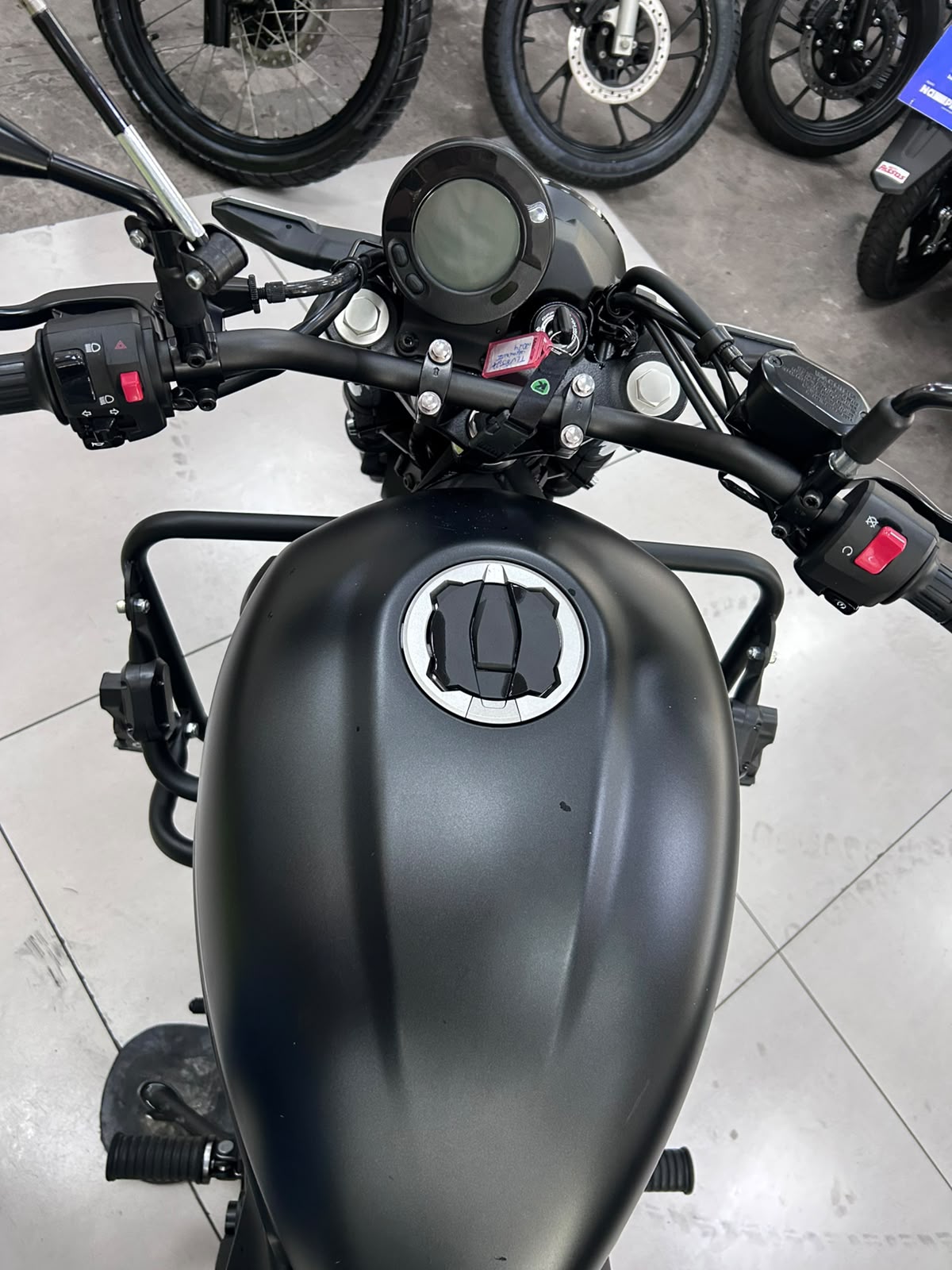 KAWASAKI ELIMINATOR 500
