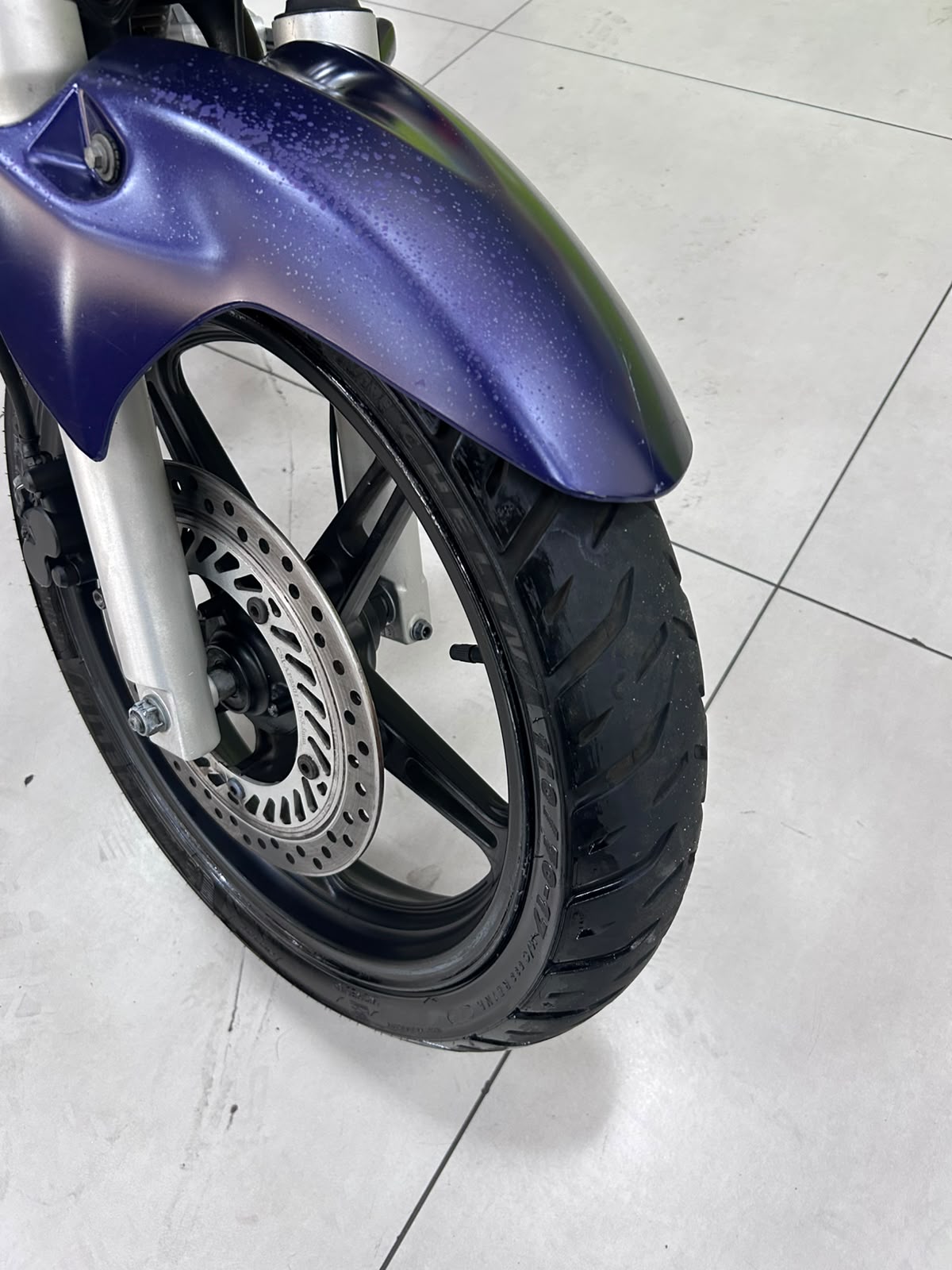 HONDA CB 300R