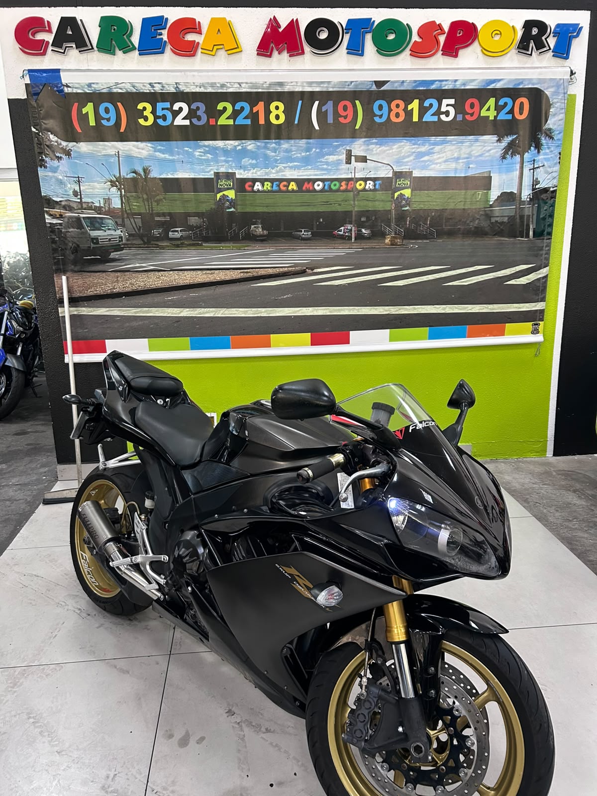 YAMAHA YZF R1