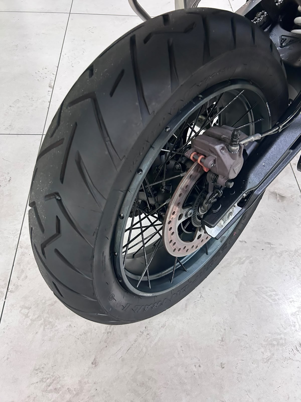 TRIUMPH TIGER 900 RALLY