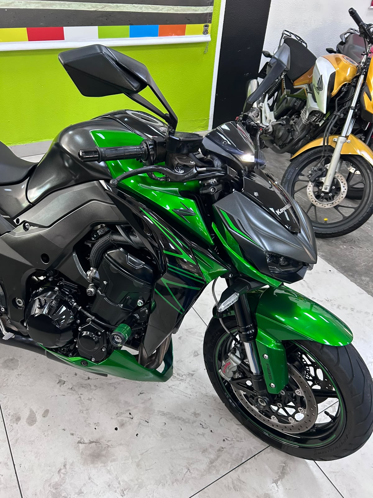 KAWASAKI Z1000 ABS