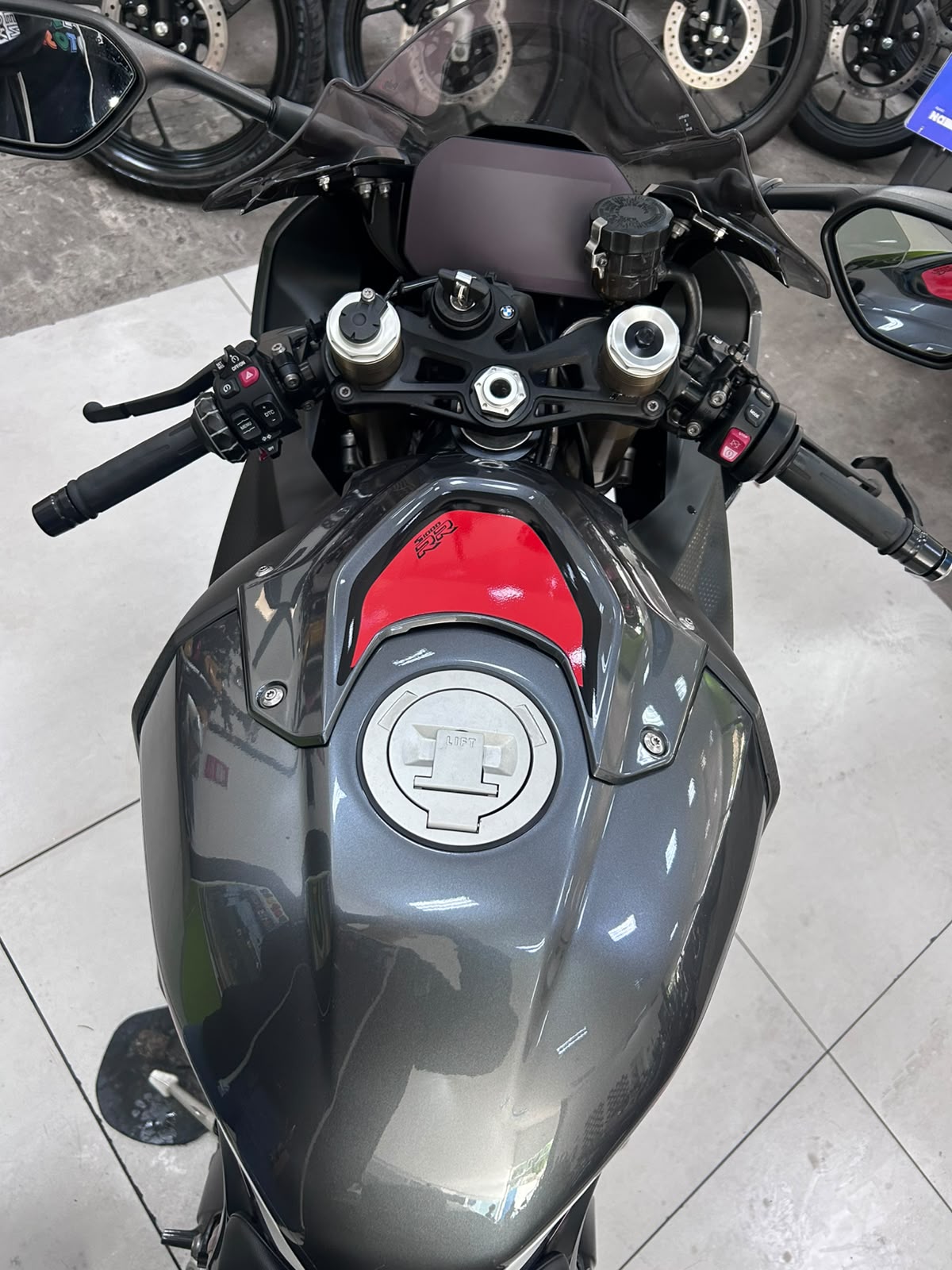 BMW S 1000 RR