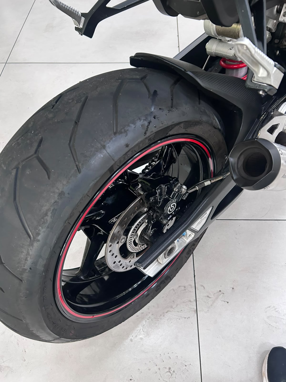 BMW S 1000 RR