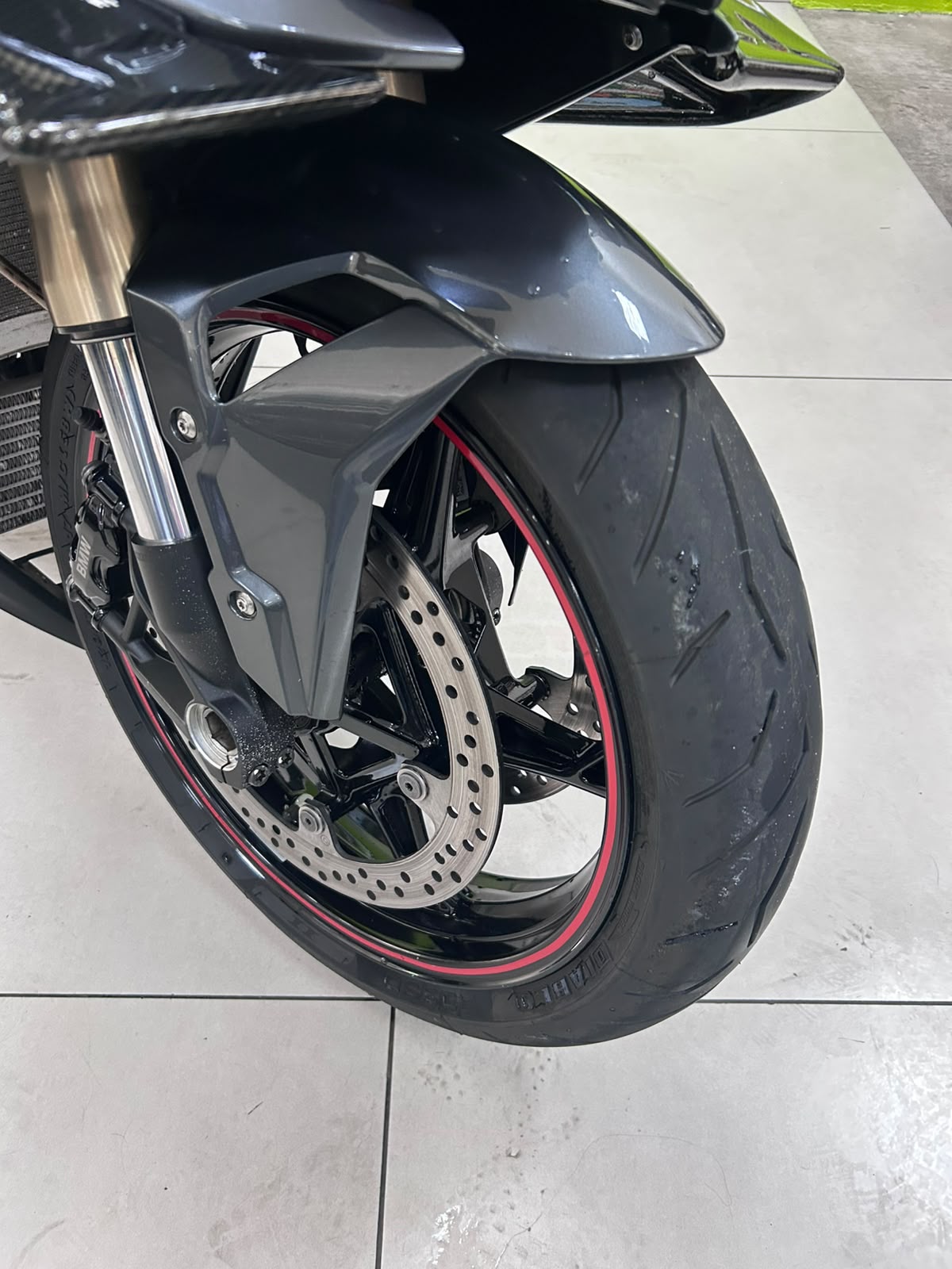 BMW S 1000 RR