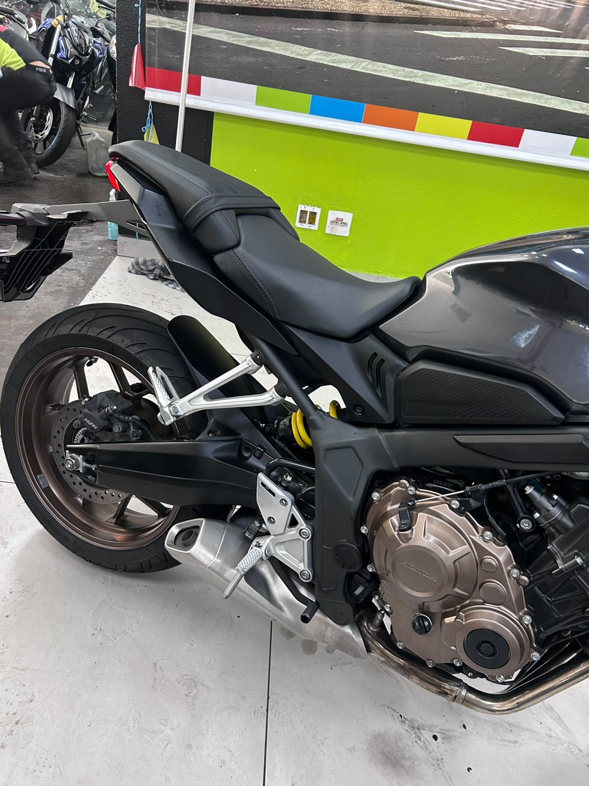 HONDA CBR 650 R