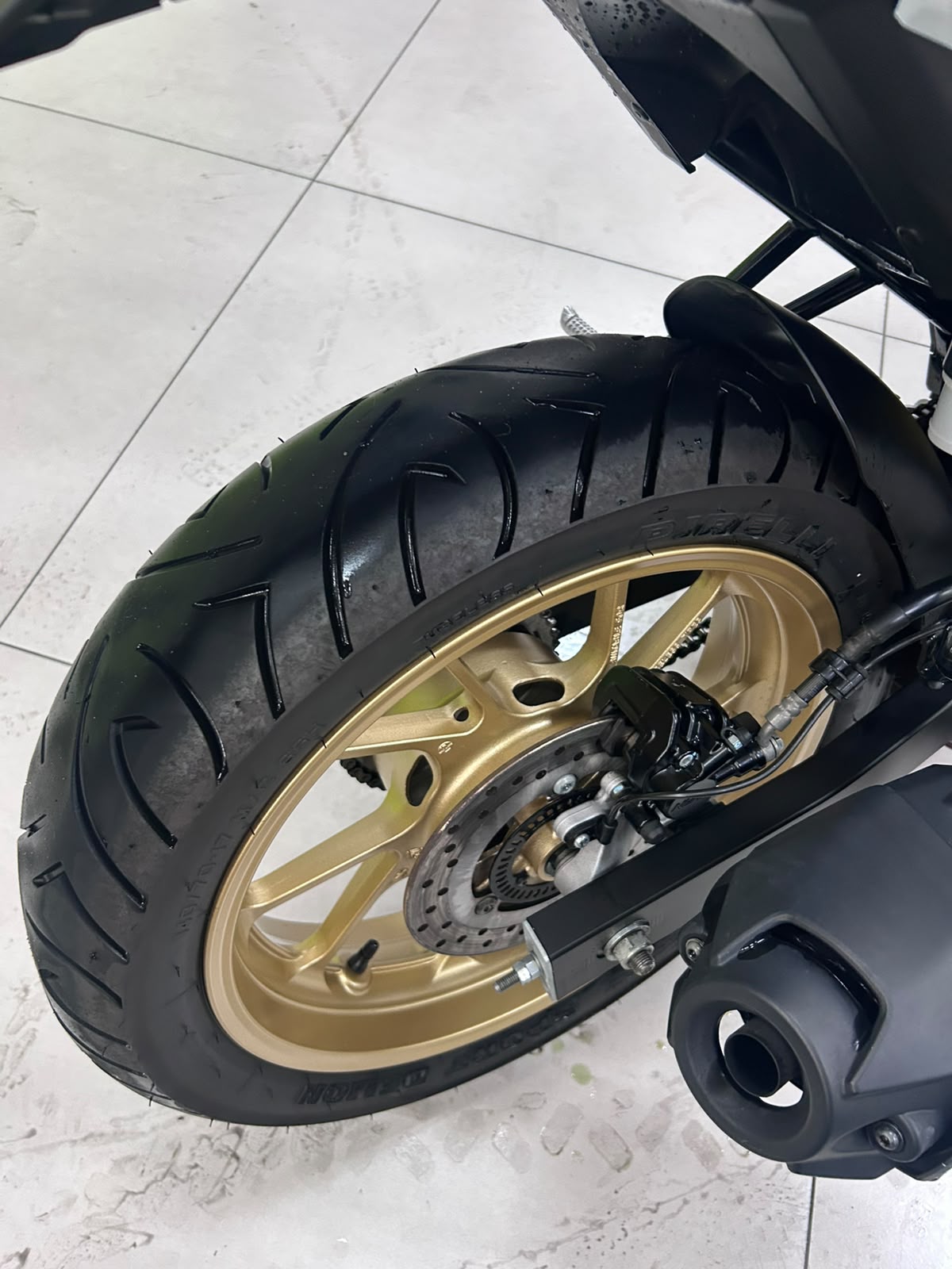YAMAHA FAZER YS 250