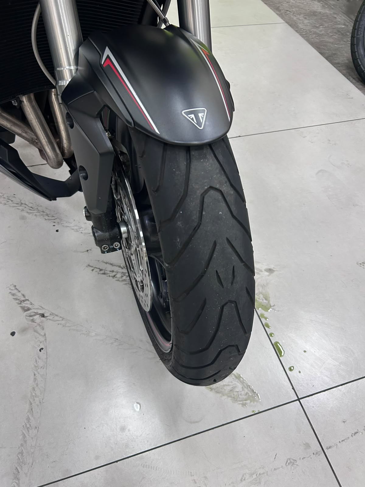 TRIUMPH STREET TRIPLE 765 RS