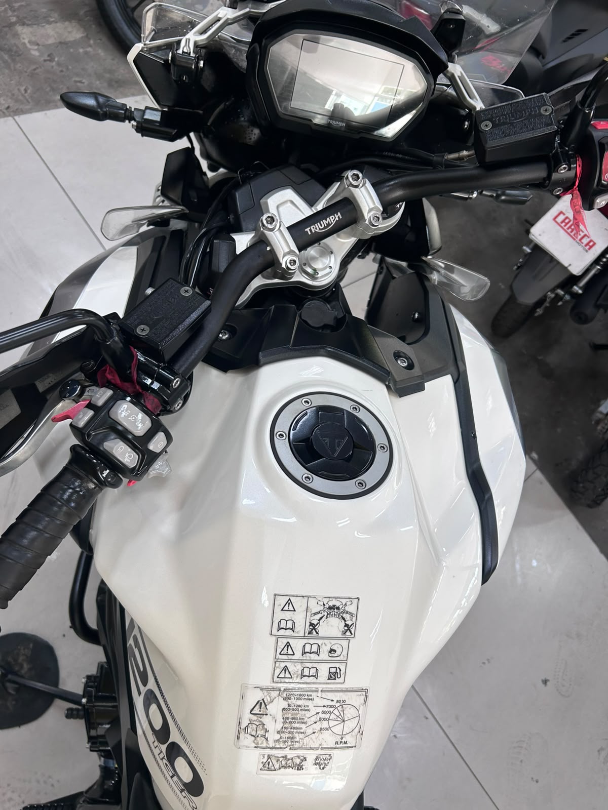 TRIUMPH TIGER 1200 XCX