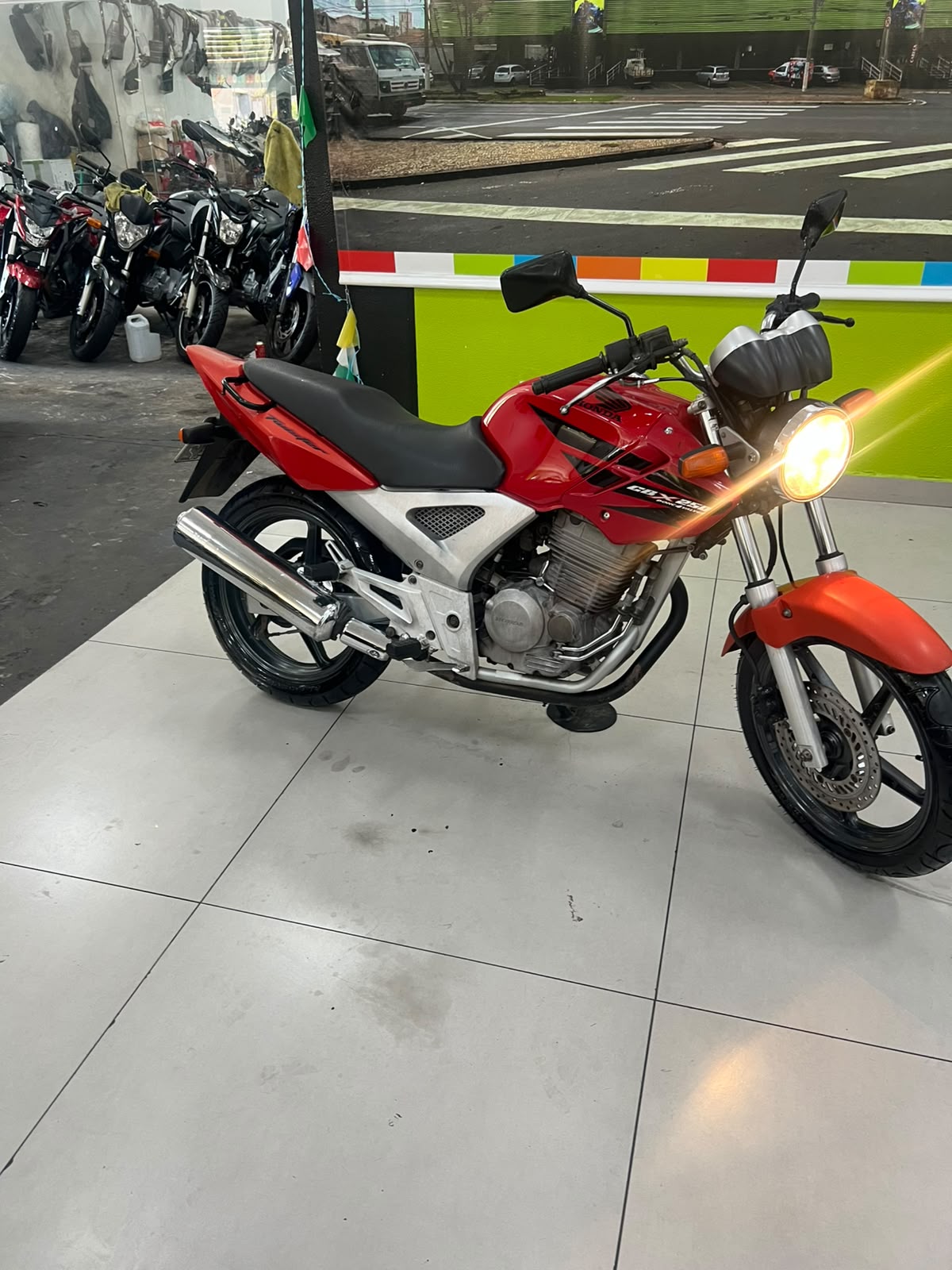 HONDA CBX 250 TWISTER